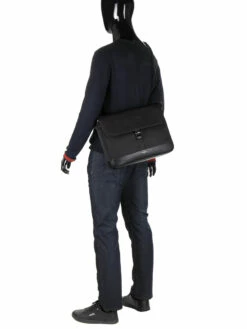 Besace Le Tanneur Gaspard -Delsey Soldes Magasin besace le tanneur 668745z