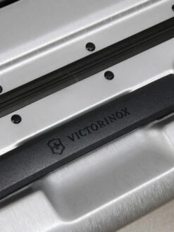 Valise Victorinox Lexicon Framed Series Slim 55 Cm -Delsey Soldes Magasin valise victorinox 754490z